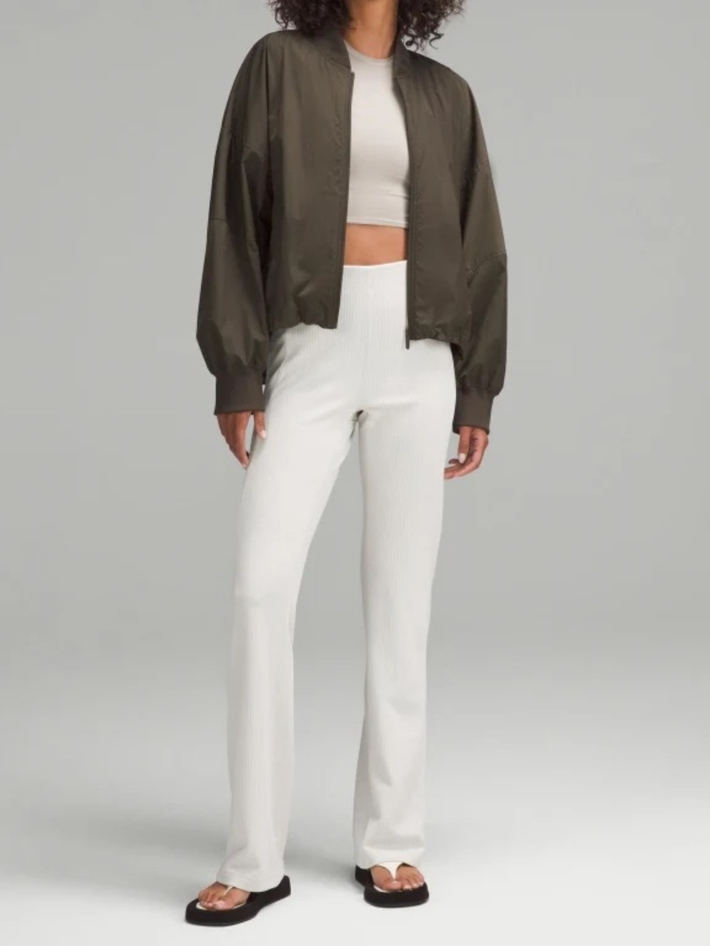 Lululemon 8 Ribbed Softsteam Flare Pants Bone Retro Athleisure Sporty Comfy